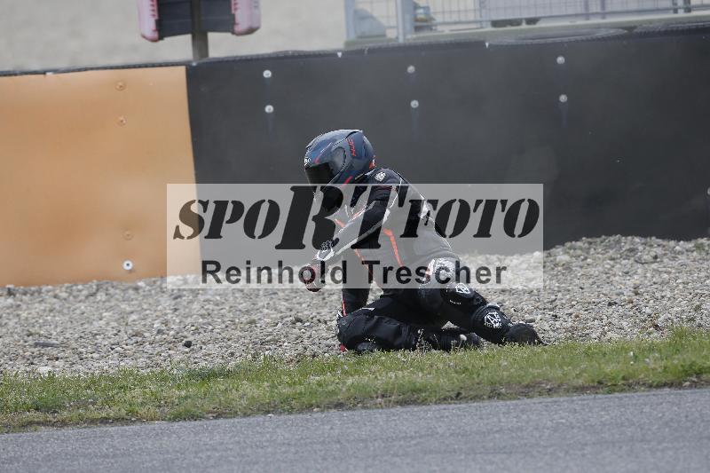 /09 19.04.2026  Caremotion get faster ADR/Gruppe gelb/34